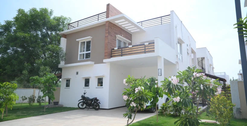 Subishi Iris Luxury Villas at Mokila